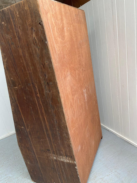 Vintage Shop Storage