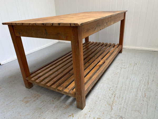 Art Room Table
