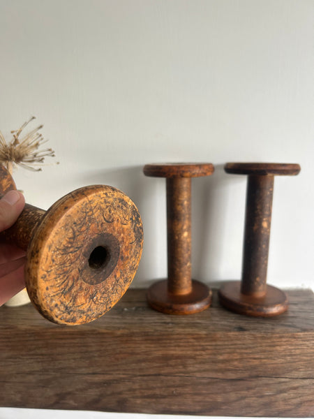 Bobbin {No.14} Five bobbins including postage